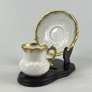 Hammersley Bone China Teacup & Saucer Set White Embossed Heavy Gold Trim England